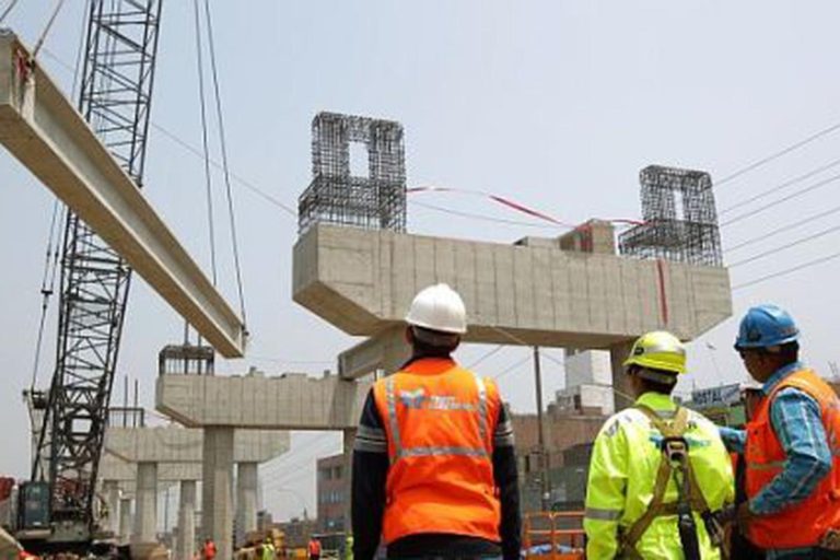 Perú aumentará en 300% monto de inversión en infraestructura para 2024 y 2025.