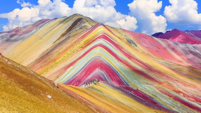 montaña de los siete colores perú